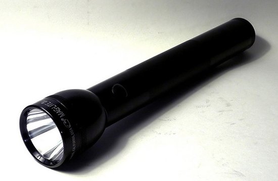 Black metal Maglite flashlight